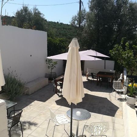 Villa Teo 칼라마타 외부 사진